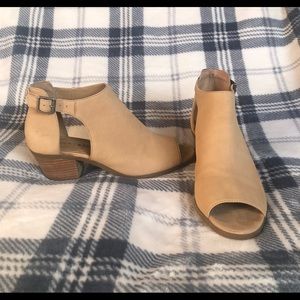 Lucky Brand Opened Toed Booties